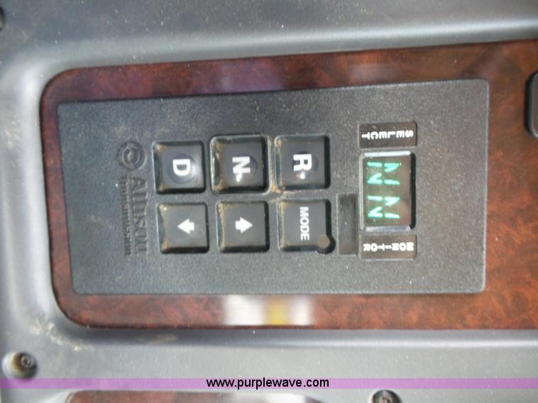 image for item BS9651 2009 Freightliner Business Class M2 wrecker truck