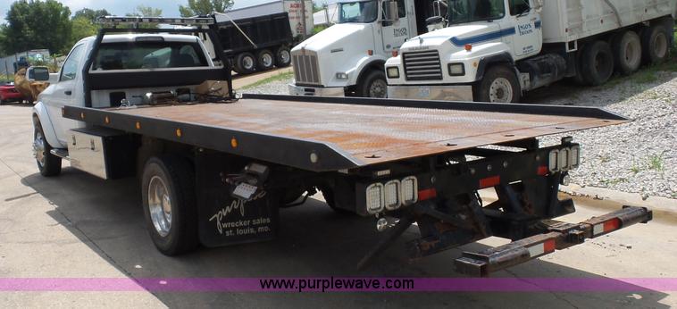 image for item BS9652 2011 Dodge Ram 5500HD rollback truck