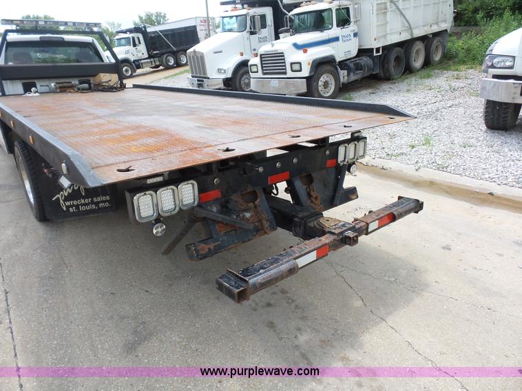 image for item BS9652 2011 Dodge Ram 5500HD rollback truck