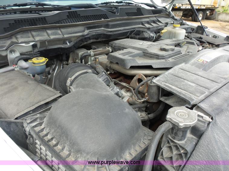 image for item BS9652 2011 Dodge Ram 5500HD rollback truck