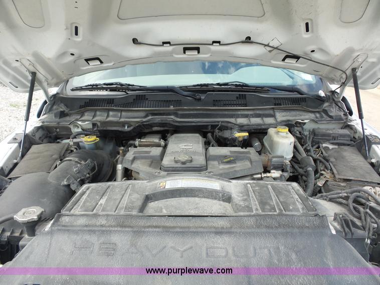 image for item BS9652 2011 Dodge Ram 5500HD rollback truck