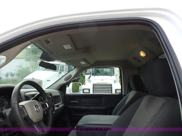 image for item BS9652 2011 Dodge Ram 5500HD rollback truck