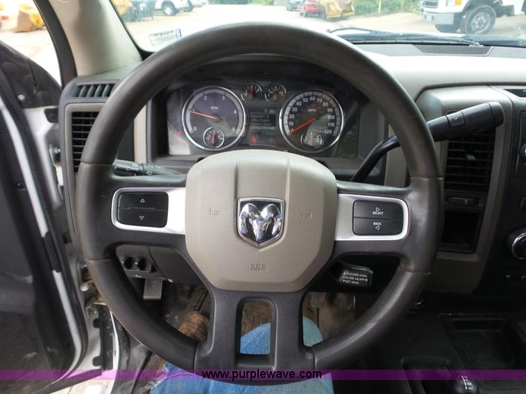 image for item BS9652 2011 Dodge Ram 5500HD rollback truck