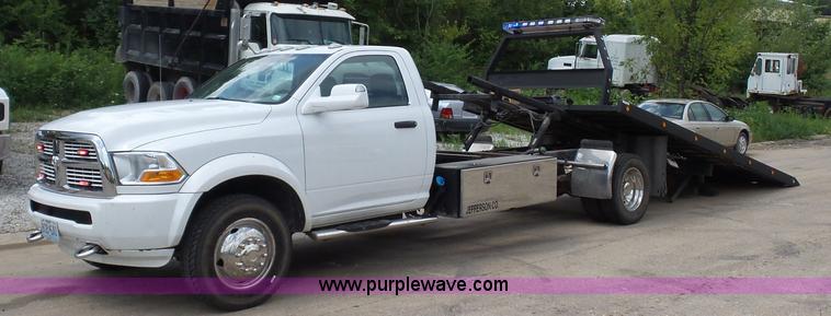 image for item BS9652 2011 Dodge Ram 5500HD rollback truck