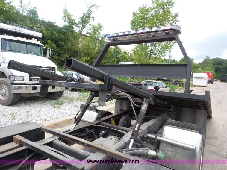 image for item BS9652 2011 Dodge Ram 5500HD rollback truck