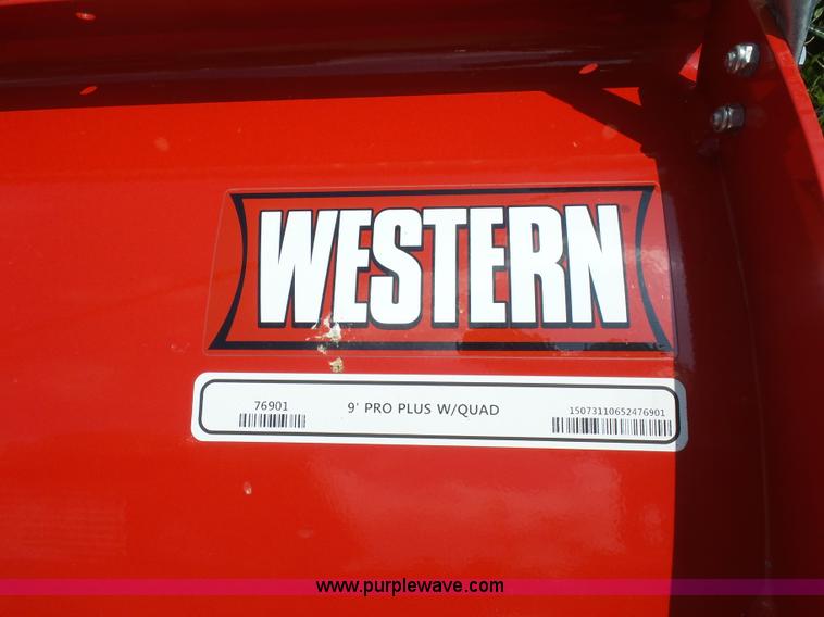 image for item BS9654 Salt spreader and snow plow