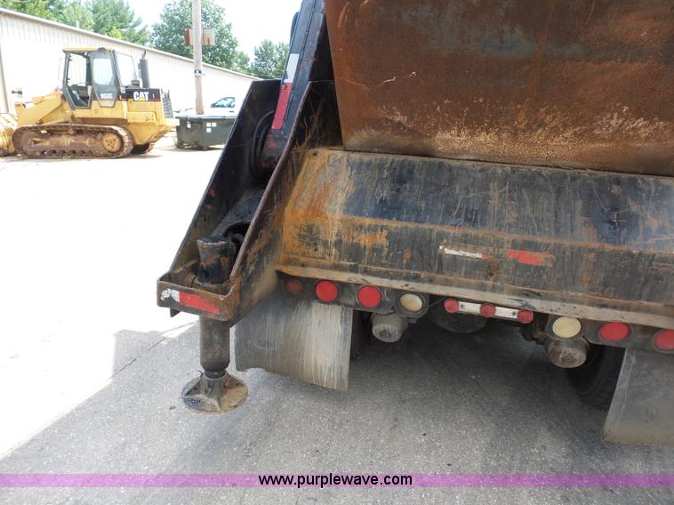 image for item BS9656 1994 Ford LTS9000 lugger truck