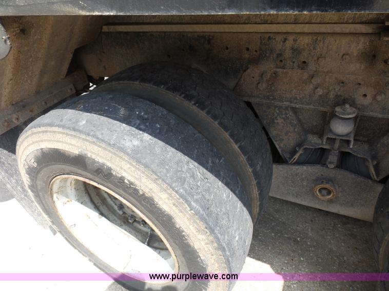 image for item BS9656 1994 Ford LTS9000 lugger truck