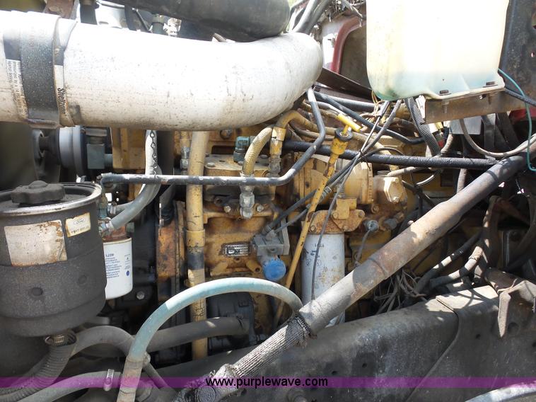 image for item BS9656 1994 Ford LTS9000 lugger truck