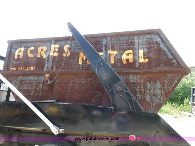 image for item BS9656 1994 Ford LTS9000 lugger truck