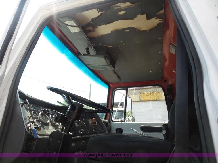 image for item BS9656 1994 Ford LTS9000 lugger truck