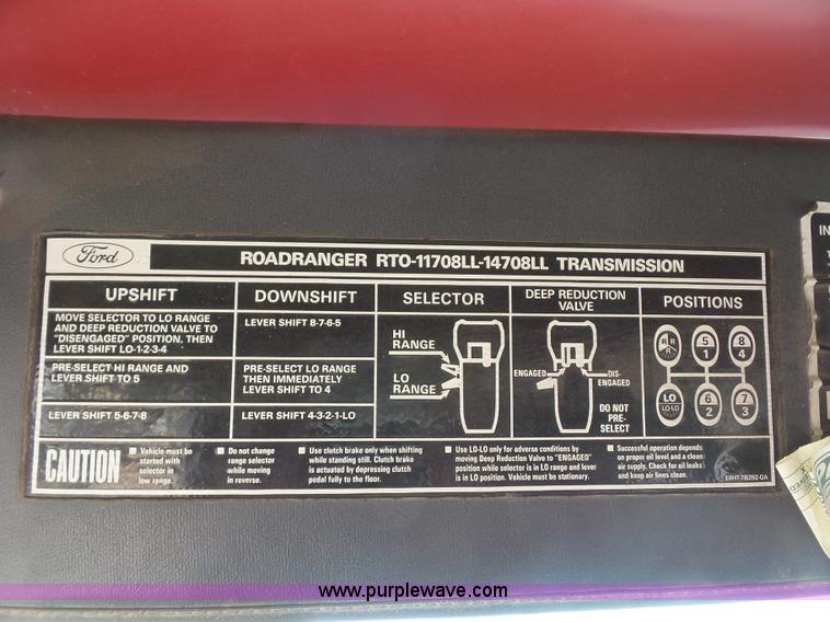 image for item BS9656 1994 Ford LTS9000 lugger truck