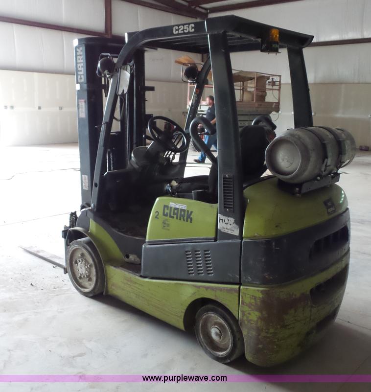 image for item BS9659 Clark C25C forklift