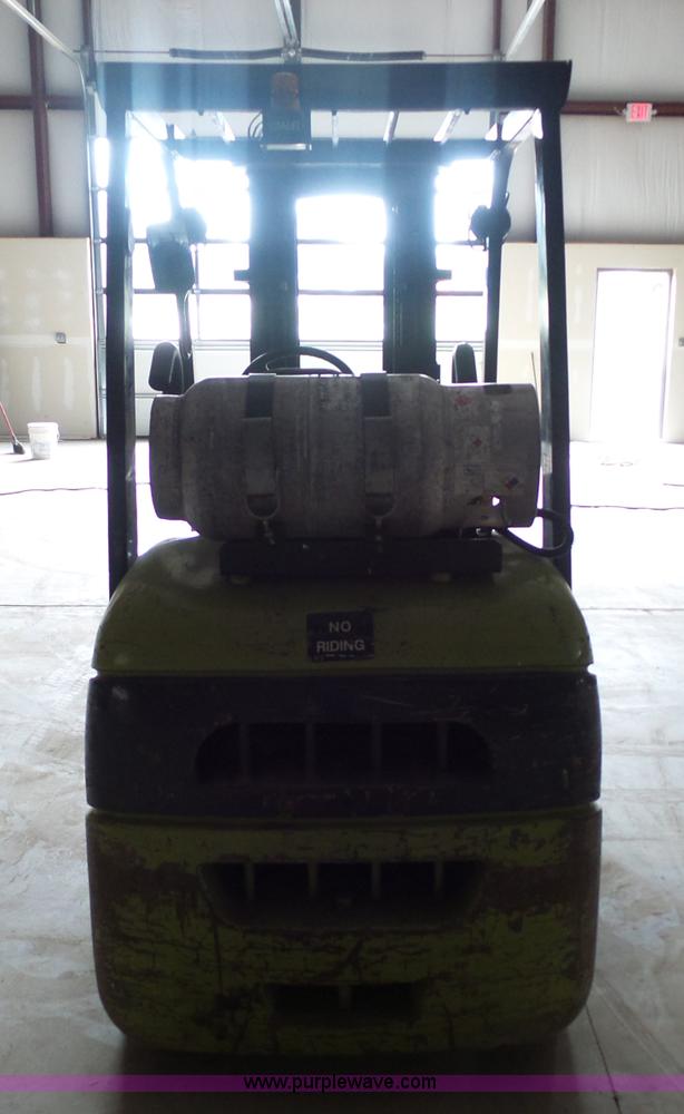 image for item BS9659 Clark C25C forklift