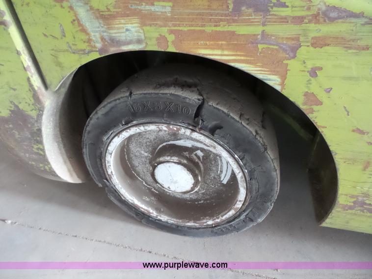 image for item BS9659 Clark C25C forklift