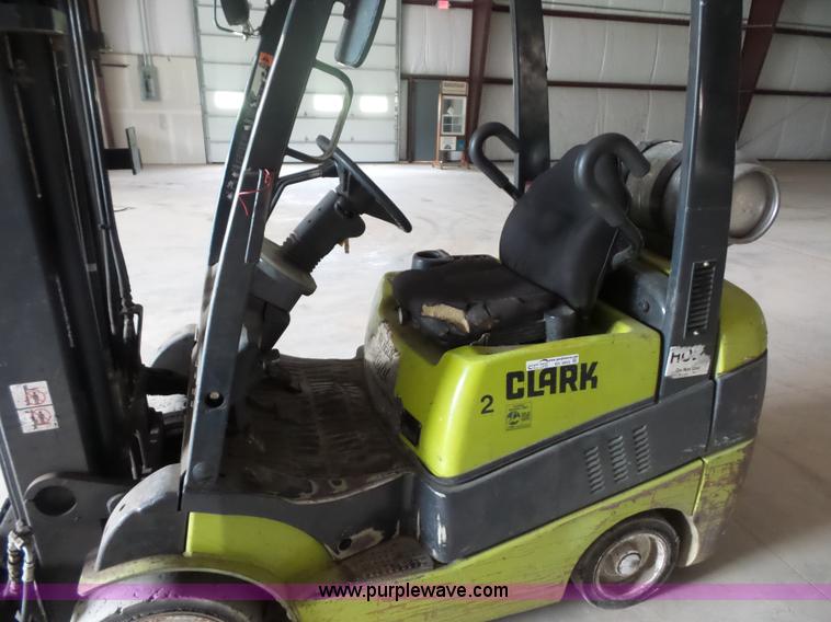 image for item BS9659 Clark C25C forklift