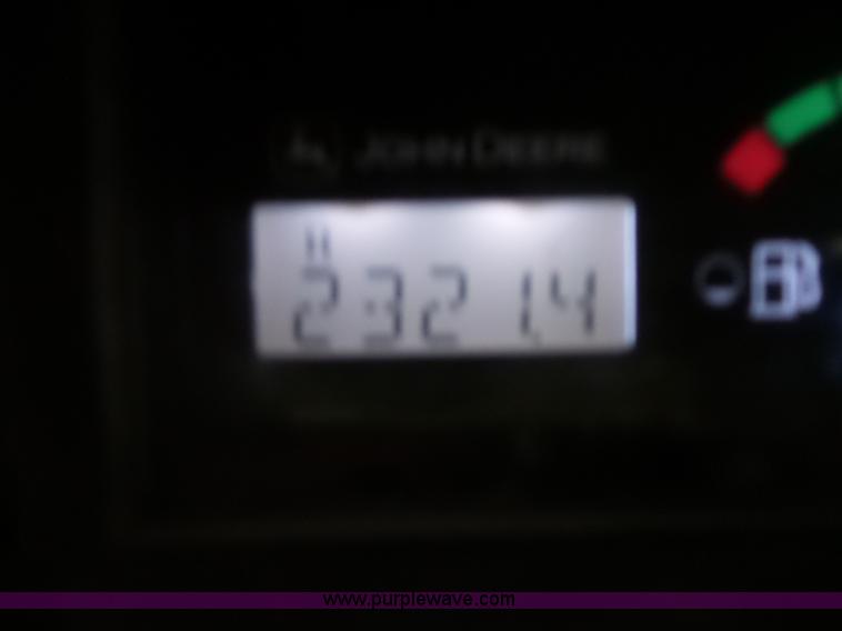 image for item L3514 2005 John Deere 325 skid steer