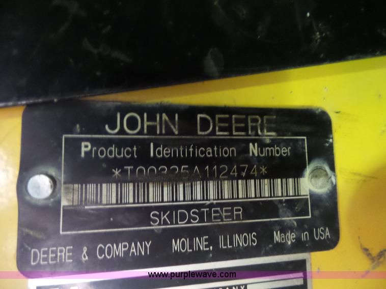 image for item L3514 2005 John Deere 325 skid steer