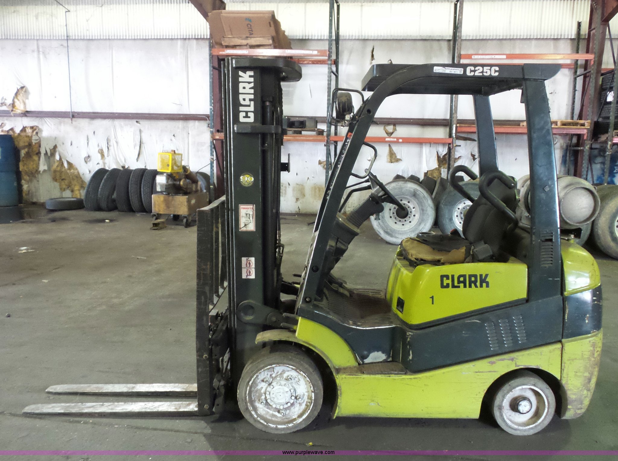 Clark C25C forklift in High Ridge, MO Item BS9611 sold Purple Wave