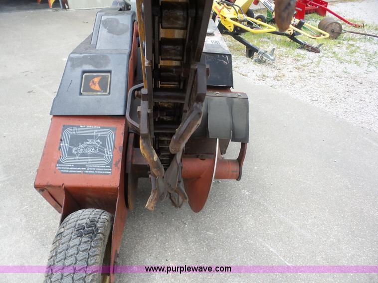 image for item AG9182 1997 Ditch Witch 1820HF trencher