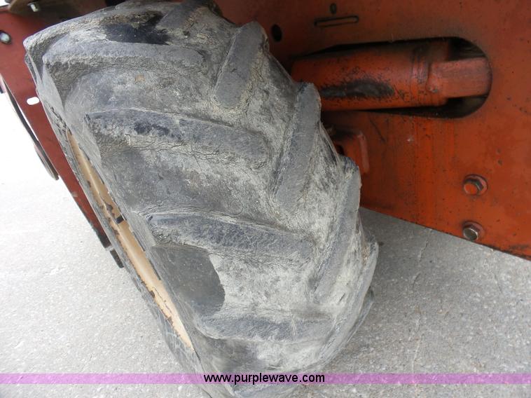 image for item AG9182 1997 Ditch Witch 1820HF trencher