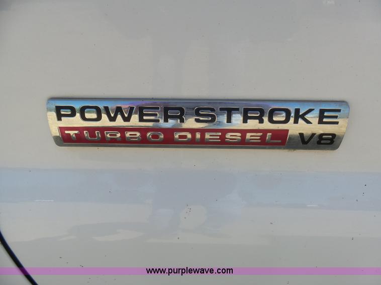 image for item AL9140 2005 Ford F350 Super Duty utility truck