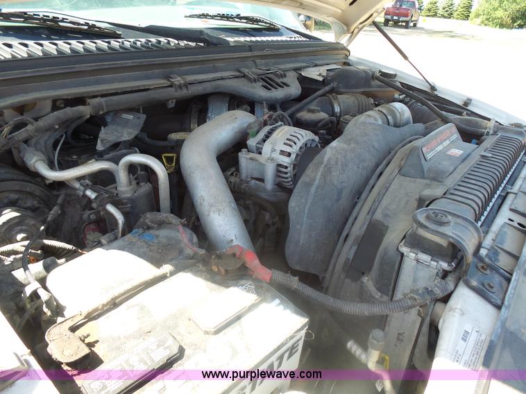 image for item AL9140 2005 Ford F350 Super Duty utility truck