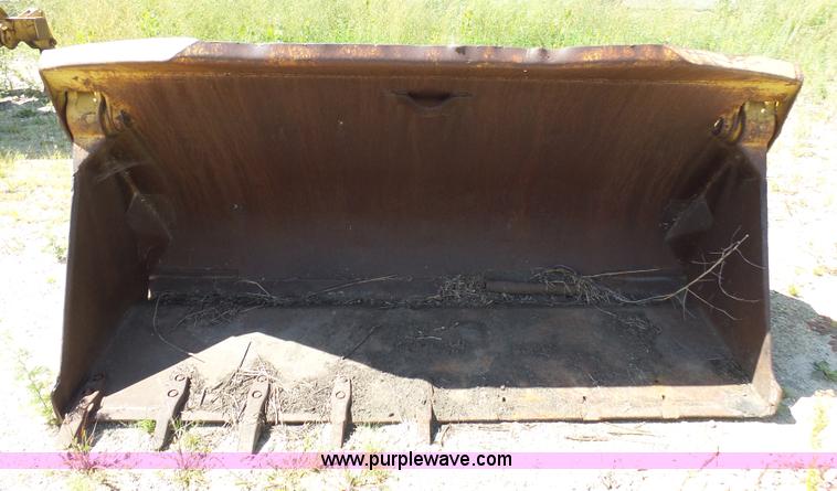 image for item AL9148 Wheel loader bucket