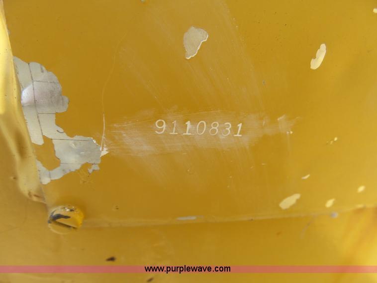 image for item AL9148 Wheel loader bucket