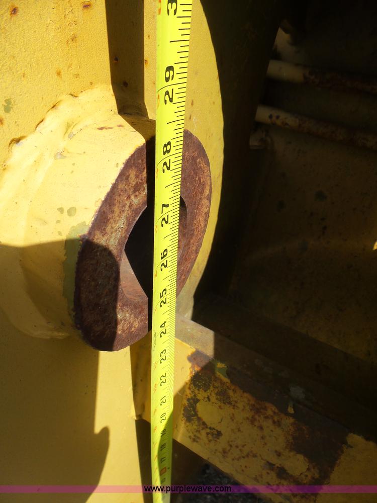 image for item AL9148 Wheel loader bucket