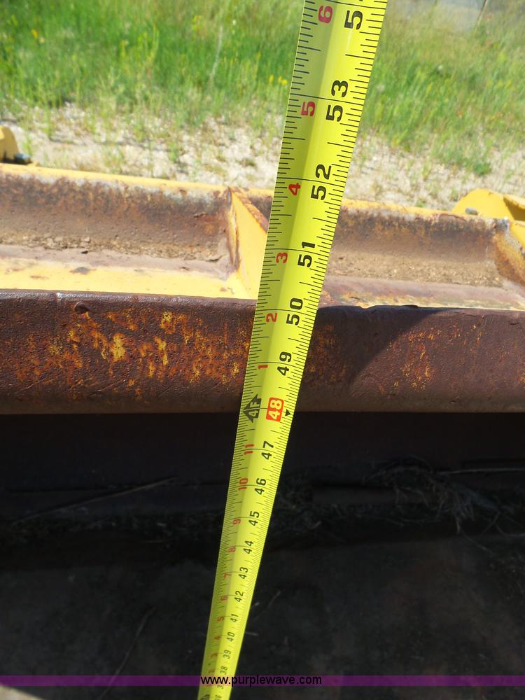 image for item AL9148 Wheel loader bucket