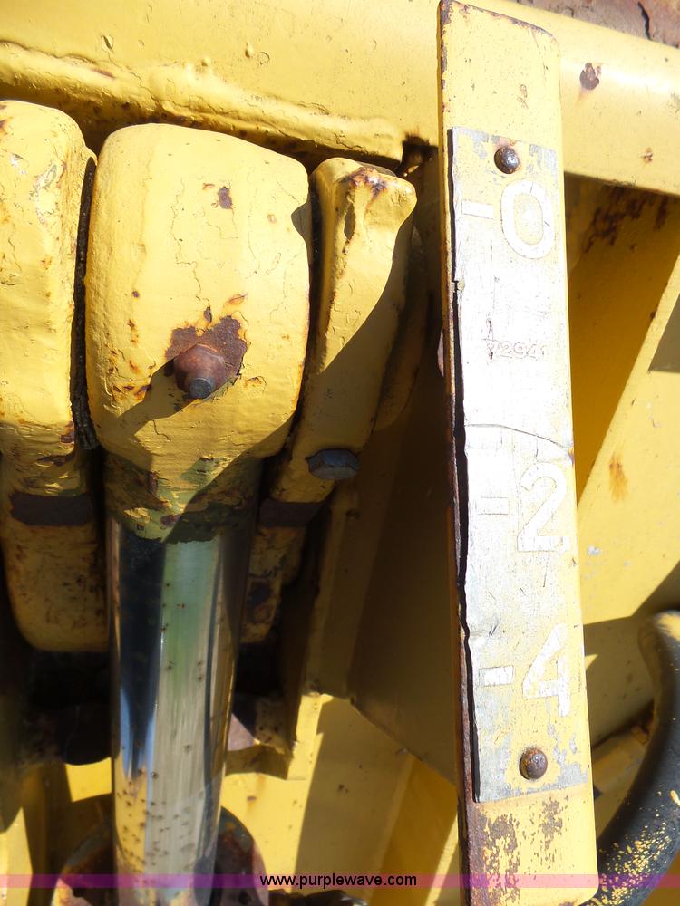 image for item AL9148 Wheel loader bucket