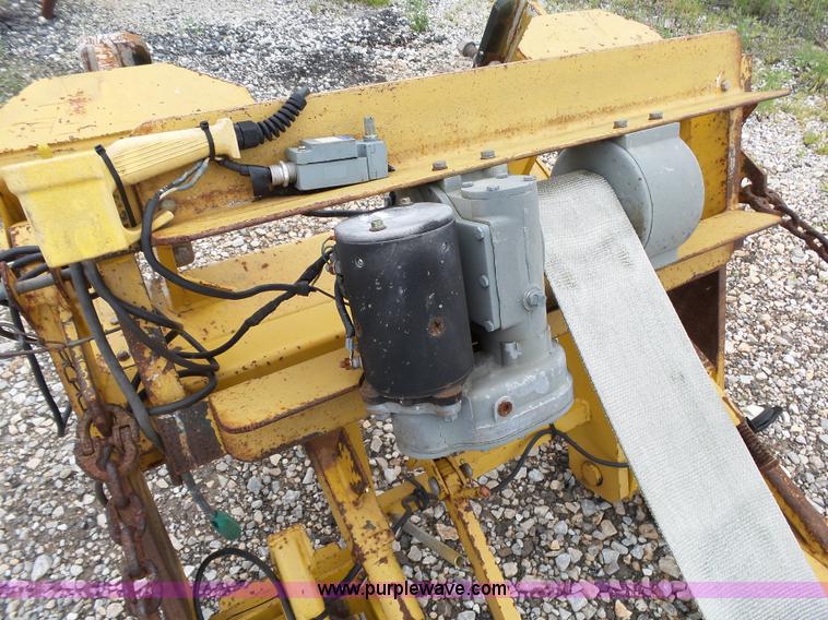 image for item BM9692 Trinity MPS-350 crash attenuator