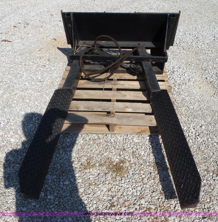 image for item BM9697 SSL tree ball forks