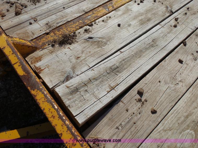 image for item BM9700 2008 Redi Haul ML7460 tilt deck trailer