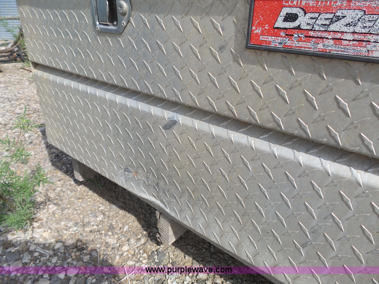 image for item BR9126 Dee Zee toolbox