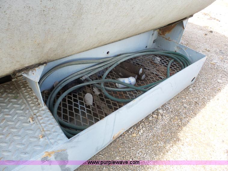 image for item BR9127 Water tank truck bed