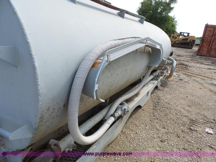 image for item BR9127 Water tank truck bed