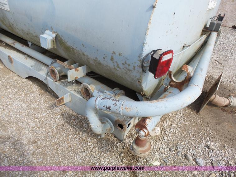 image for item BR9127 Water tank truck bed