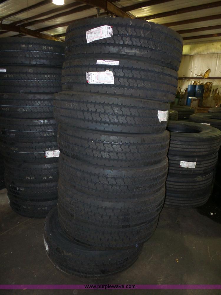 image for item BS9571 (8) Yokohama 295/75R22.5 tires