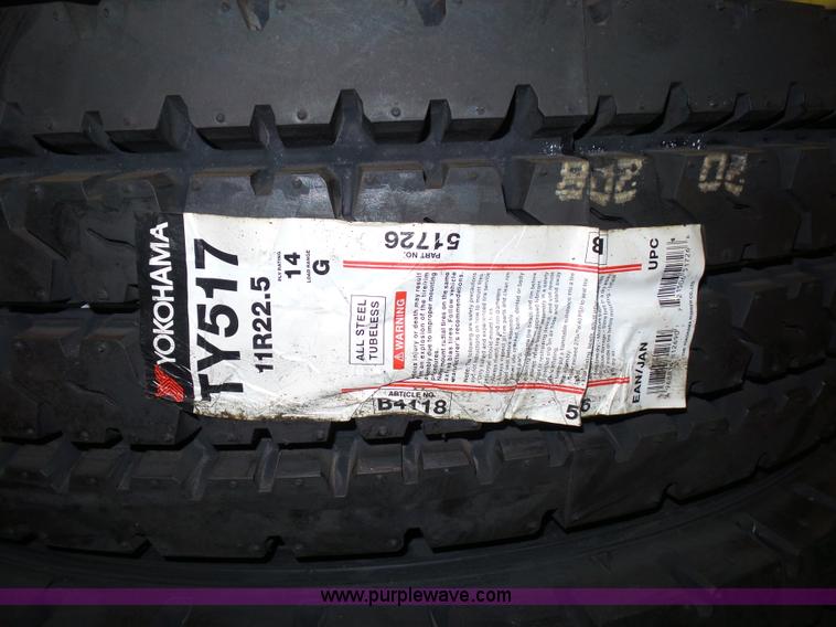 image for item BS9582 (5) Yokohama 11R22.5 tires