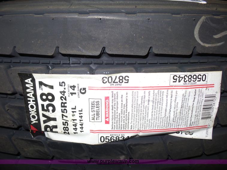 image for item BS9586 (4) Yokohama 285/75R24.5 tires