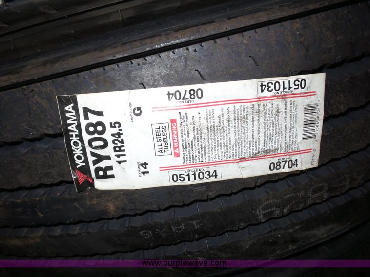 image for item BS9590 (4) Yokohama 11R24.5 tires