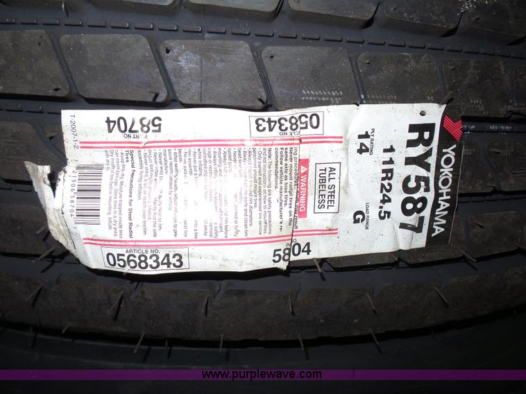 image for item BS9594 (4) Yokohama 11R24.5 tires