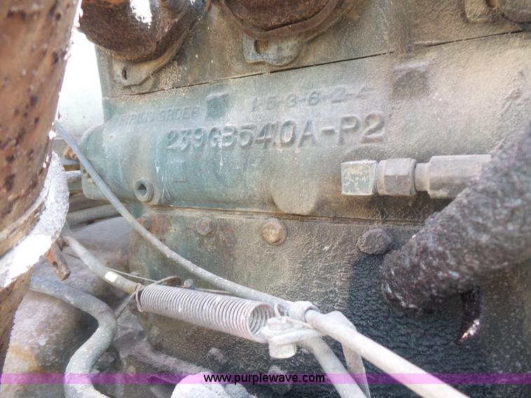 image for item BS9827 1990 Mack RD600K dump truck