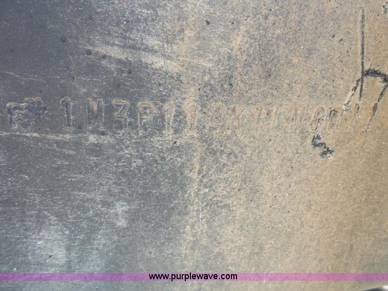 image for item BS9827 1990 Mack RD600K dump truck