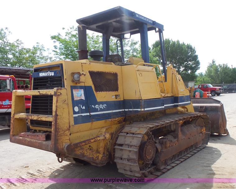 image for item BS9828 1993 Komatsu D66S track loader