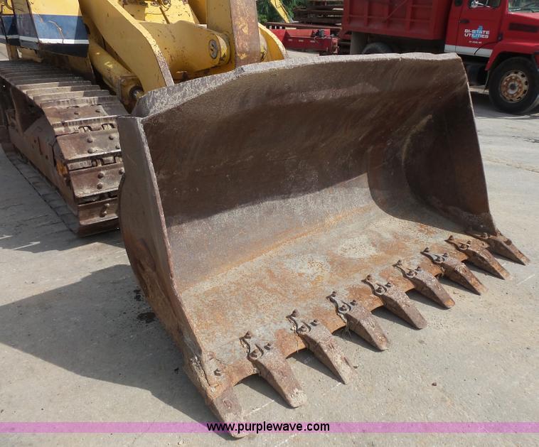 image for item BS9828 1993 Komatsu D66S track loader