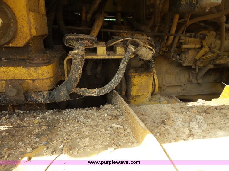 image for item BS9828 1993 Komatsu D66S track loader