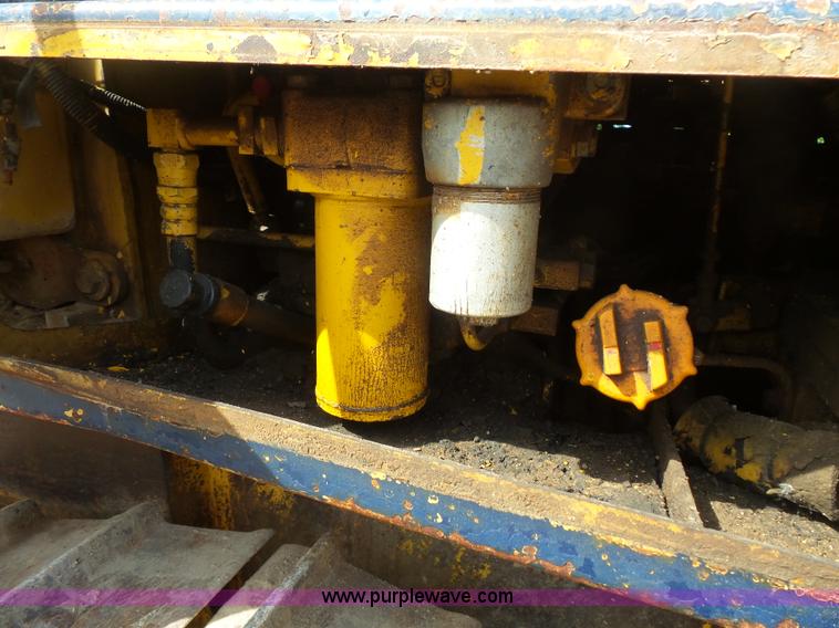 image for item BS9828 1993 Komatsu D66S track loader